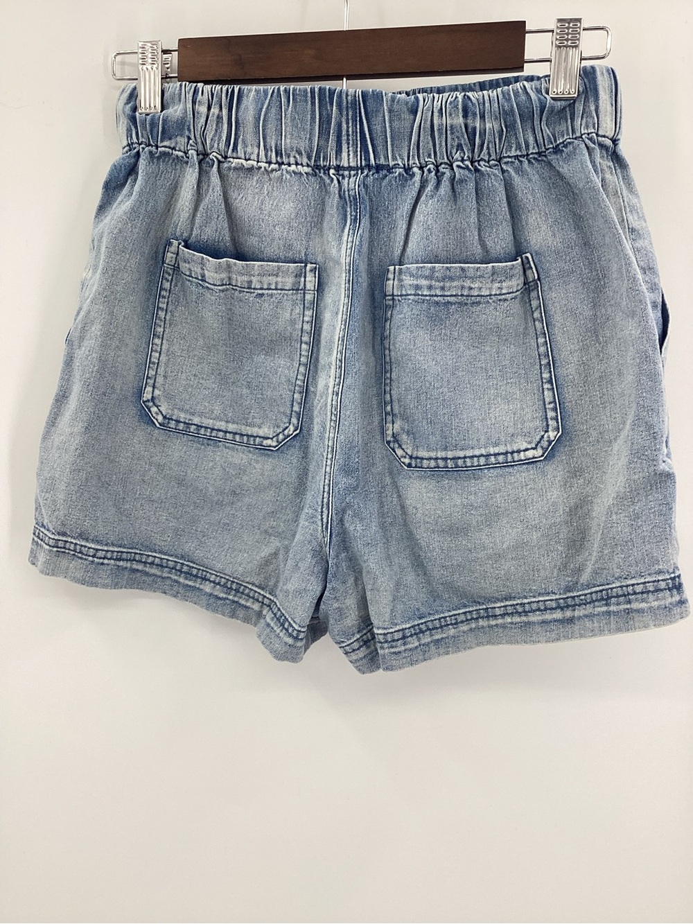 Women’s Light Blue Denim Drawstring Shorts with Front Pockets - Picture 3 of 9